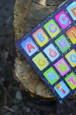 Alfabe Eğitici Ahşap Yapboz Renkli - 4