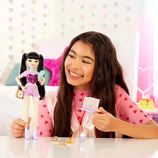 Barbie Dream Besties Renee Bebek Ve Aksesuarları - 10