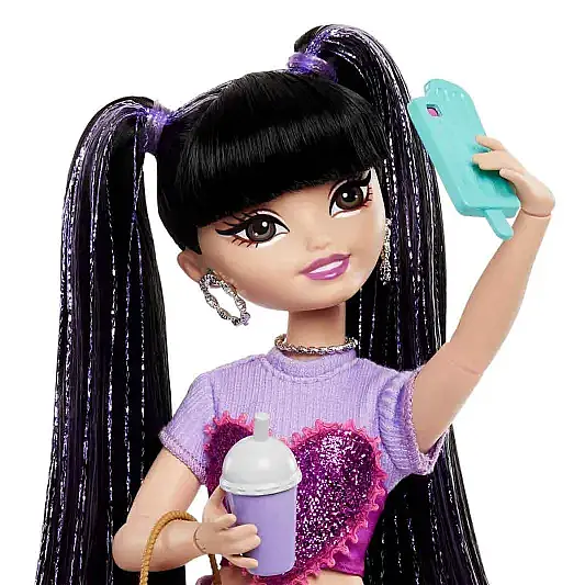 Barbie Dream Besties Renee Bebek Ve Aksesuarları - 12