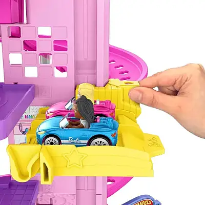 Barbie Hot Wheels Racerverse Barbie Oyun Seti - 9