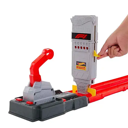 Hot Wheels Formula 1 Hızlı Başlangıç Yarış Seti - 1