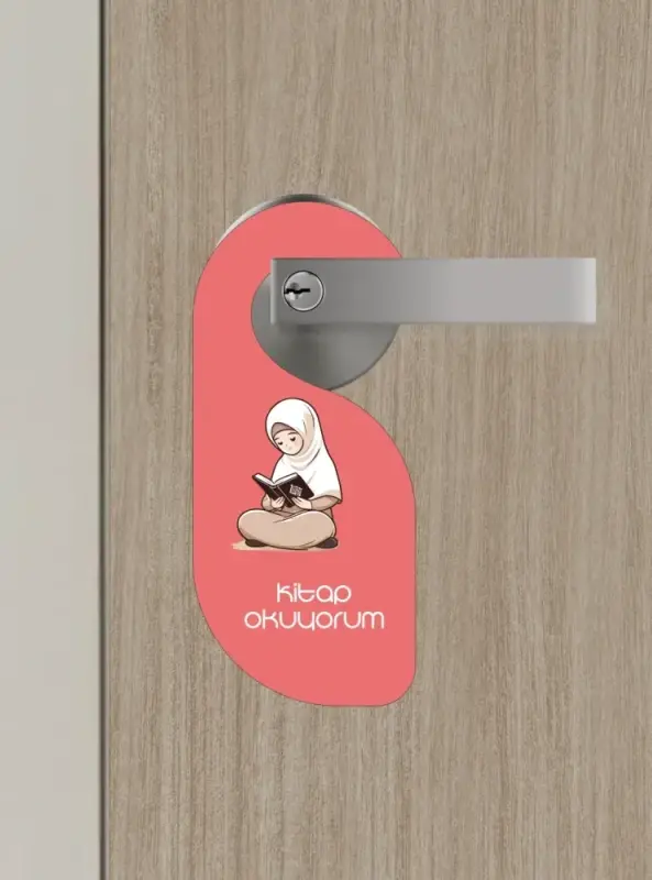 Kitap Okuyorum. Kız Kapı Askısı Kapı Uyarı Levhası - 4