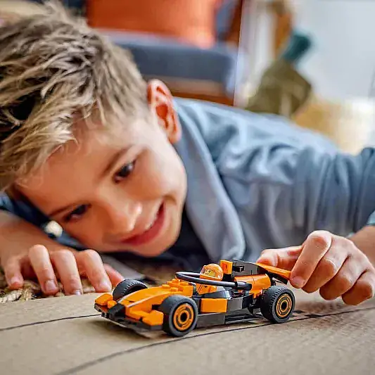 Lego City Mclaren Yarış Arabalı F1 Sürücüsü 60442 - 9
