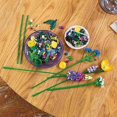 Lego Icons Kır Çiçekleri Buketi 10313 - 14