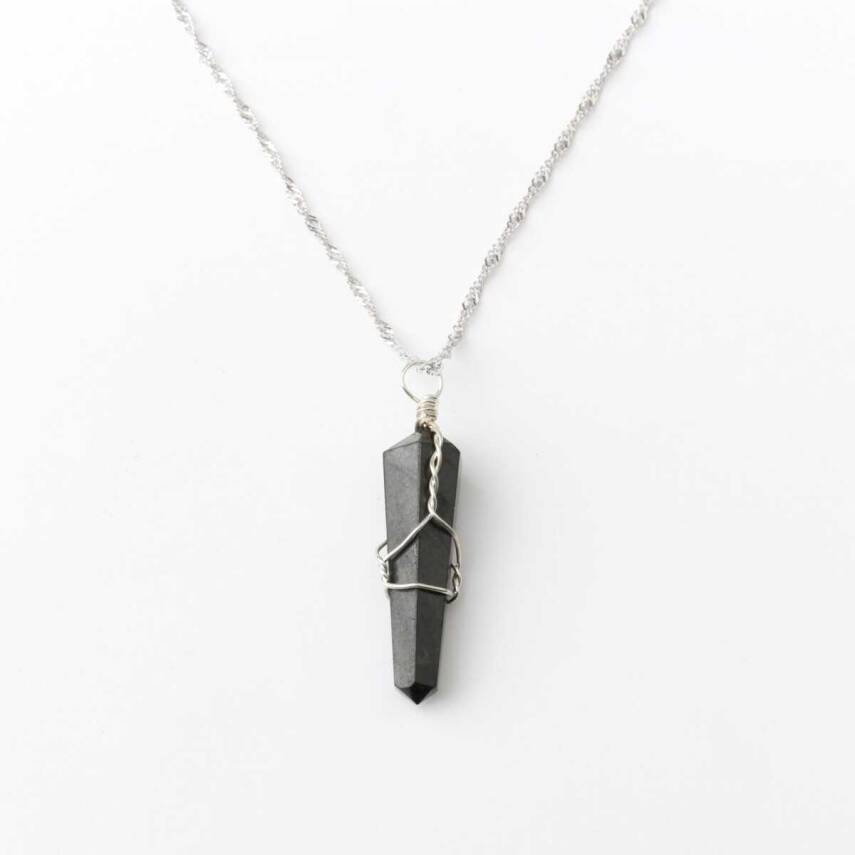 Obsidyen Doğal Taş Kolye Ucu 3x1 cm, Gümüş Zincir - 1