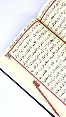 Orta Boy Kuranı Kerim Kabe Desenli Miklepsiz - Furkan Neşriyat (1)