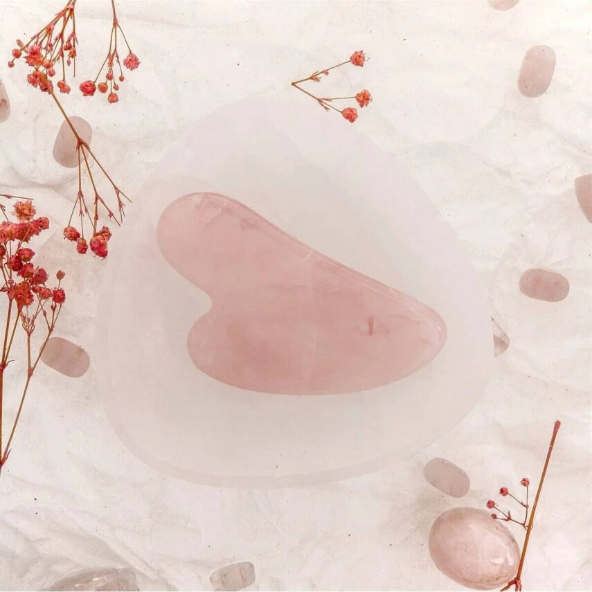 Pembe Kuvars Taşı Gua Sha Yüz Masaj Taşı Kalpli - 3