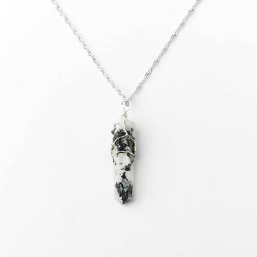 Rutilli Kuvars Doğal Taş Kolye Ucu 3x1 cm, Gümüş Zincir - 1
