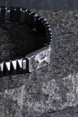 Sertifikalı At Figürlü Gümüş Aparatlı Hematit Doğal Taş Makrome Bileklik - 2