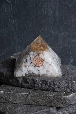 Sertifikalı Ay Taşı Piramit - Osmanlı Doğal Taş