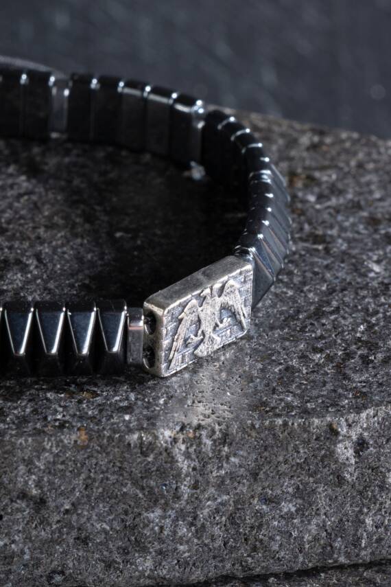 Sertifikalı Çift Başlı Selçuklu Kartal Gümüş Aparatlı Hematit Doğal Taş Makrome Bileklik - 2