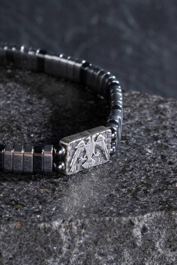 Sertifikalı Çift Başlı Selçuklu Kartal Gümüş Aparatlı Hematit Doğal Taş Makrome Bileklik - 6