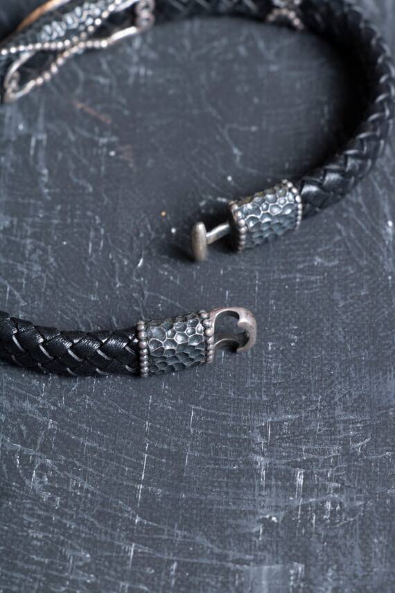 Sertifikalı Gümüş Kılıç Detaylı Deri Bileklik (SK:193) - 4