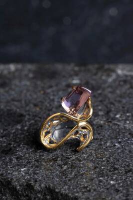 Sertifikalı İridyumlu Ametist Özel Tasarım Gümüş Yüzük (Kadın) (SK:005) - Osmanlı Doğal Taş