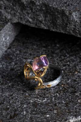 Sertifikalı İridyumlu Ametist Özel Tasarım Gümüş Yüzük (SK:005) - Osmanlı Doğal Taş