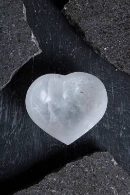 Sertifikalı Kalp Selenit Tabak - 5