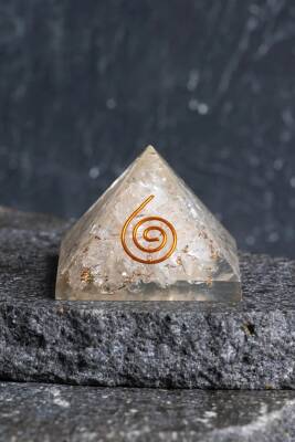 Sertifikalı Kristal Kuvars Piramit - 5