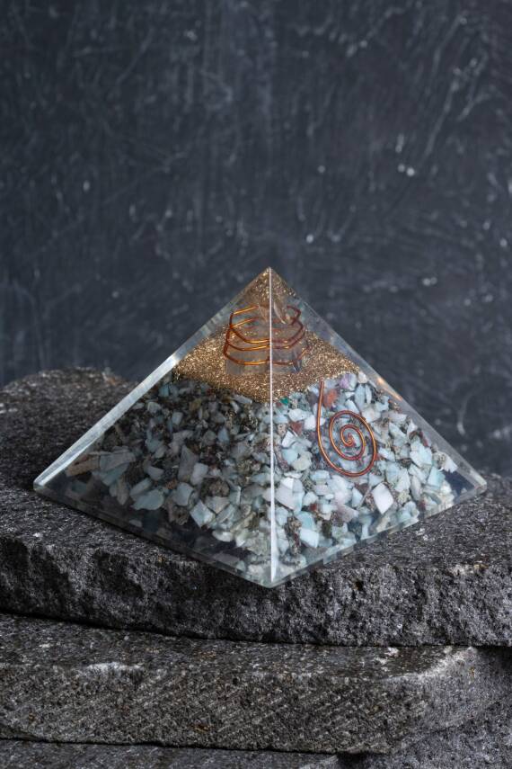 Sertifikalı Larimar Piramit - 2