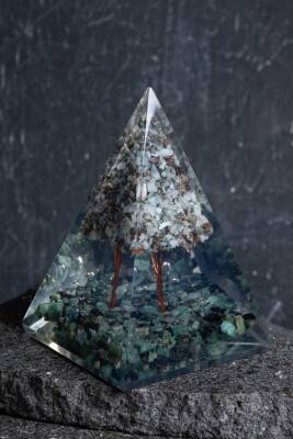 Sertifikalı Larimar & Zümrüt Ağaçlı Piramit - 3