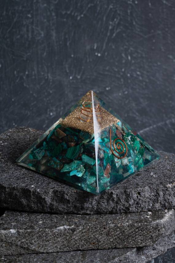 Sertifikalı Malahit Piramit - 5