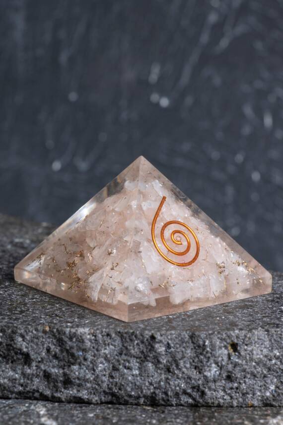 Sertifikalı Pembe Kuvars Piramit - 3