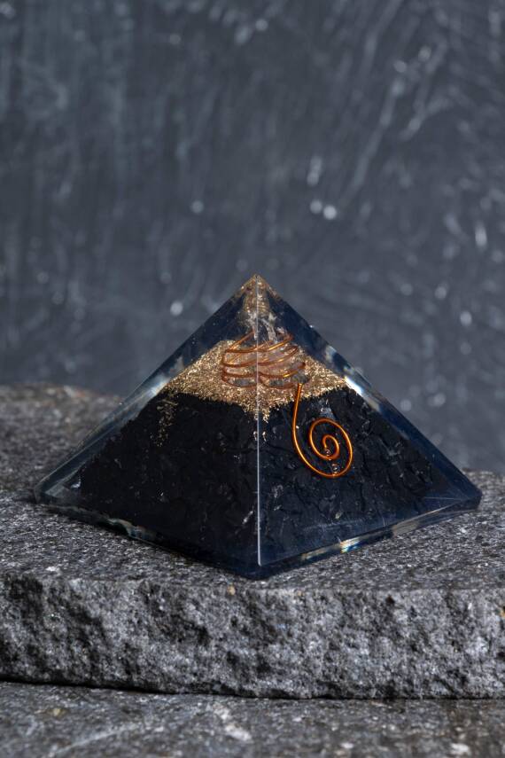 Sertifikalı Şungit Piramit - 4