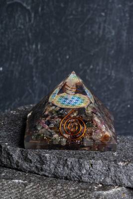 Sertifikalı Turmalin Piramit - Osmanlı Doğal Taş