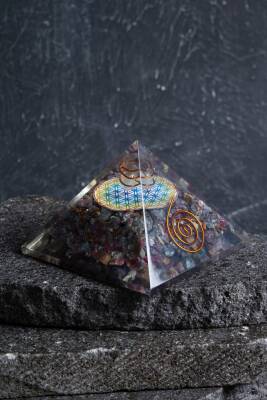 Sertifikalı Turmalin Piramit - Osmanlı Doğal Taş