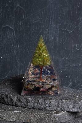 Sertifikalı Turmalin & Zebercet Ağaçlı Piramit - Osmanlı Doğal Taş
