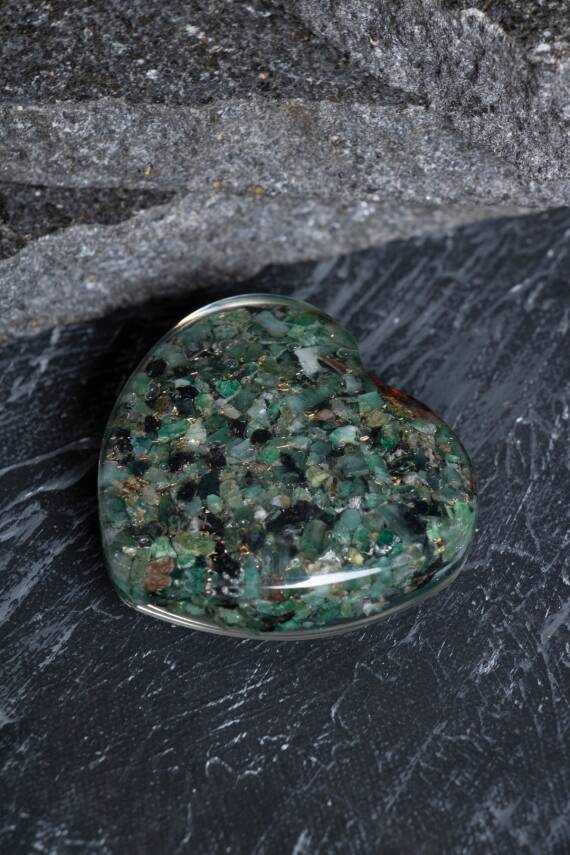 Sertifikalı Zümrüt Kalp - 4