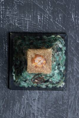 Sertifikalı Zümrüt Piramit - 3