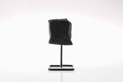 Şungit Ayaklı Ham Kütle Taş (7-10cm Yükseklik) - Osmanlı Doğaltaş