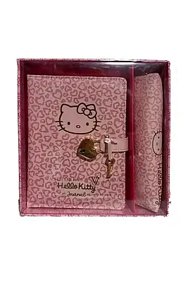 Victorias Journals Hush Hush Hello Kitty Deri Kalemlik + Kalp Kilitli Çizgili 160 Yp 13x18 Cm Kutulu - 1