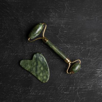 Yeşim Taşı Masaj Takımı - Roller ve Gua Sha Kapli Set - 2