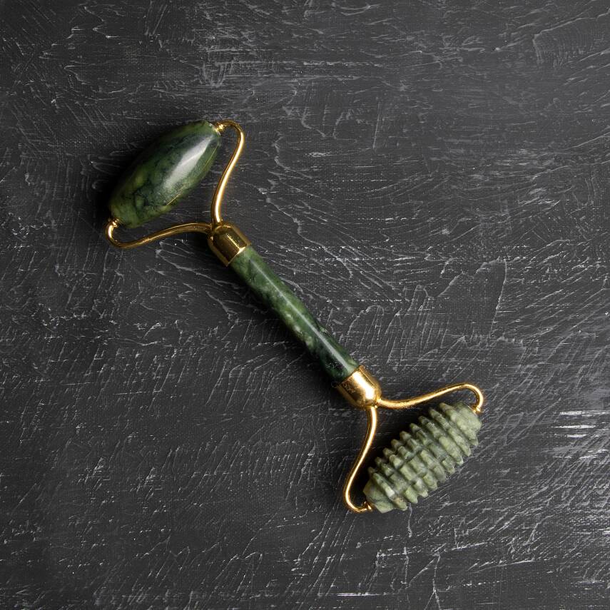 Yeşim Taşı Tırtıklı Roller Masaj Aleti - 3